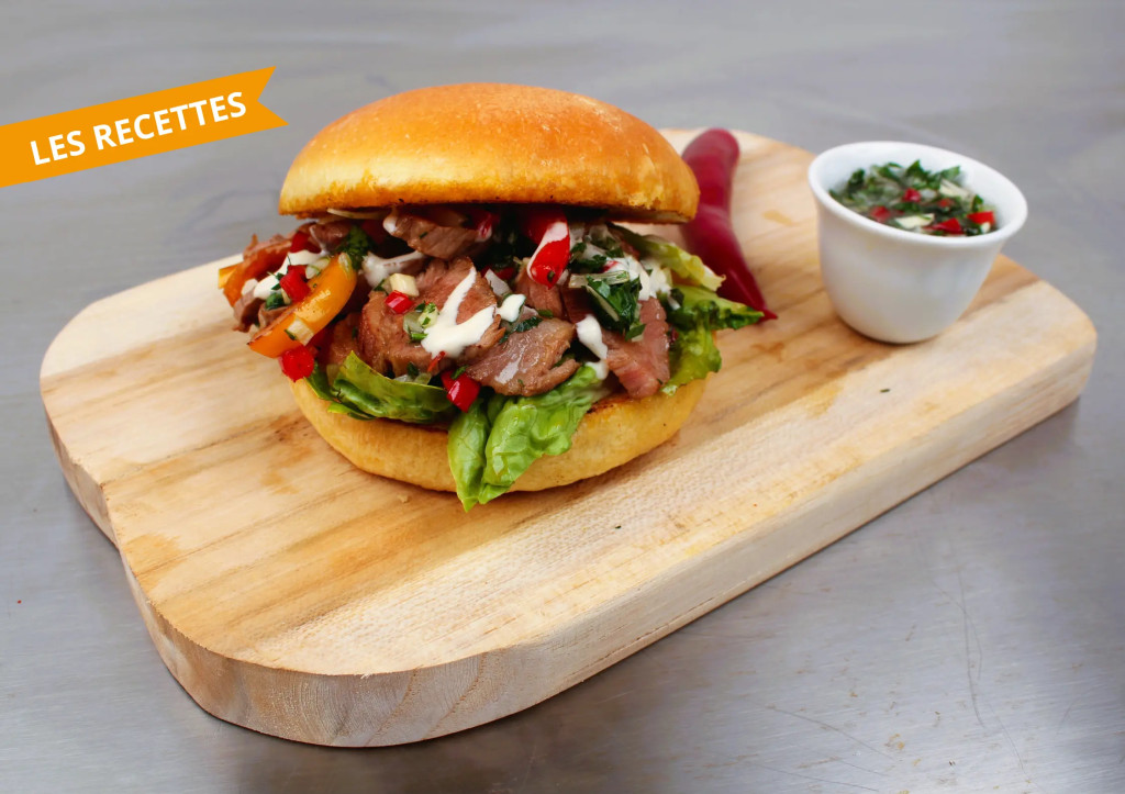 Sandwich chaud cabecero sauce chimichurri